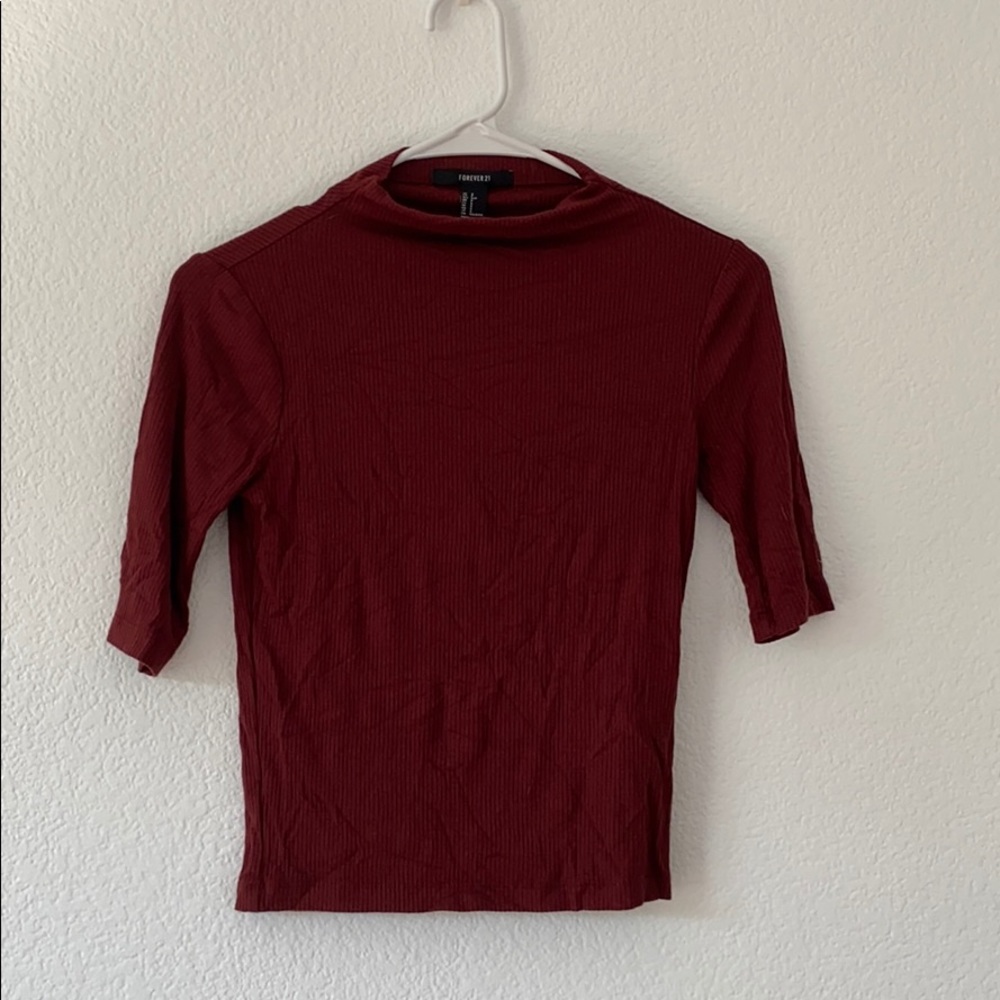 Women’s Form Fitting Top